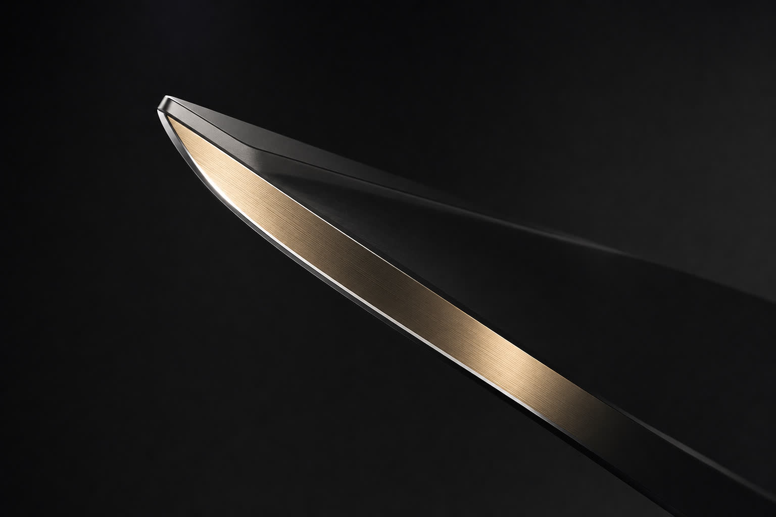 Precision-machined edge with brushed gold inlay — the AXIA advantage.